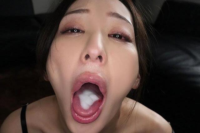 上品人妻が鬼畜喉ボコイラマ調教AV堕ち…ガリ細ノド串刺し乳首首絞め3Pで体液まみれ悶絶アクメの変態地獄！