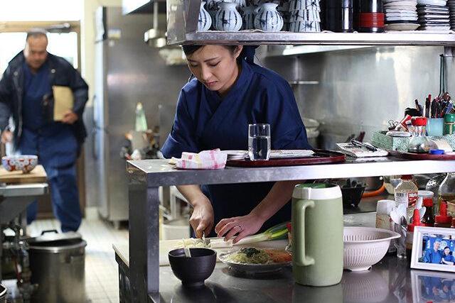 演技力抜群熟女の魅力満載ベスト…濃厚セックスで絶頂連発の禁断快楽に溺れまくる♡