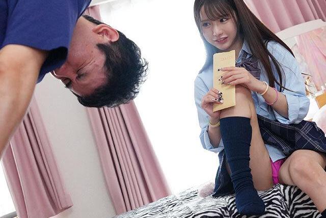 金欲しさに童貞兄をパンチラ誘惑する小悪魔妹…軽蔑淫語とM心刺激で理性崩壊大暴走ピストン♡