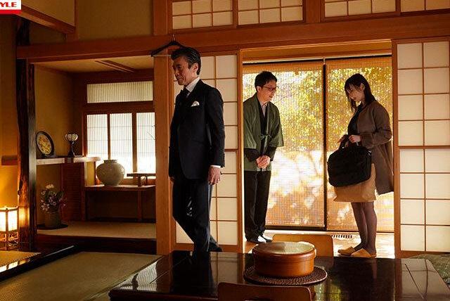 めっちゃくちゃにイジメられたいドM愛人…従順ボディを欲求不満チンポで激ピス連続中出しされて絶頂ラッシュ♡